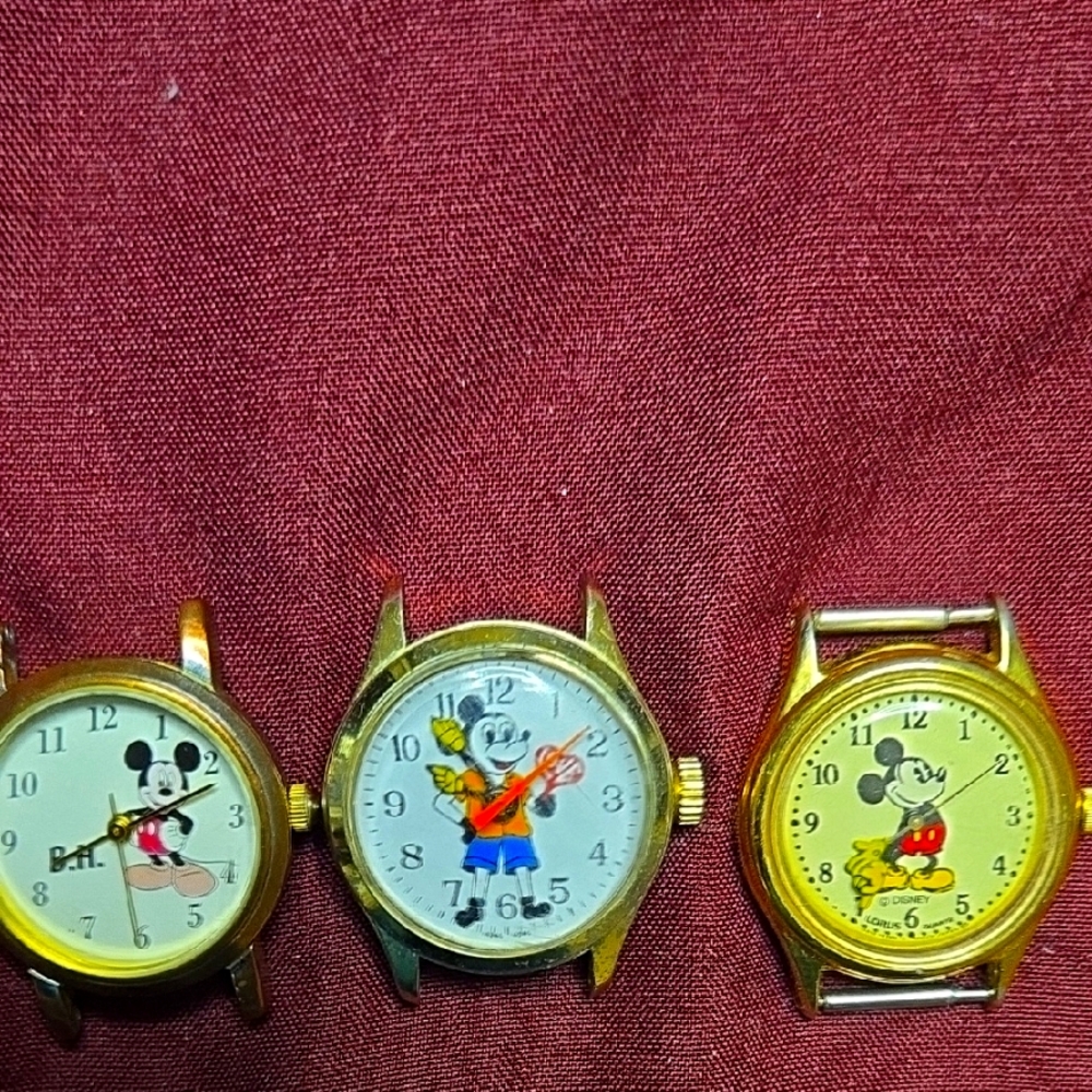 VINTAGE AND RARE Mickey Mouse Gold Watches Set - Picture 1 of 7